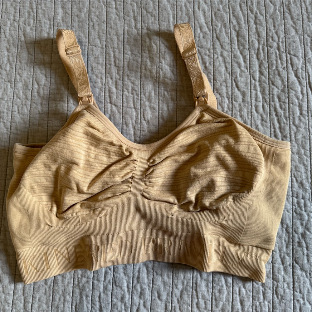 Kindred Bravely pumping and nursing bra - medium